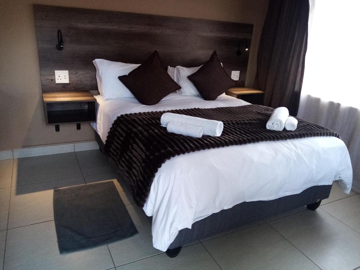 Casa Leitao Lodge Phalaborwa Bagian luar foto
