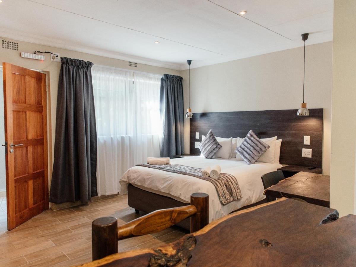Casa Leitao Lodge Phalaborwa Bagian luar foto