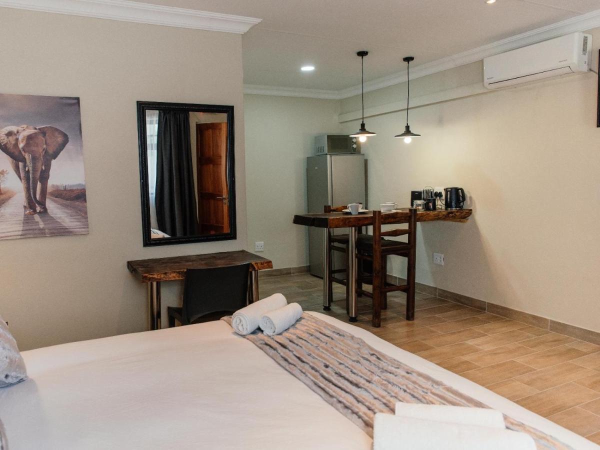 Casa Leitao Lodge Phalaborwa Bagian luar foto