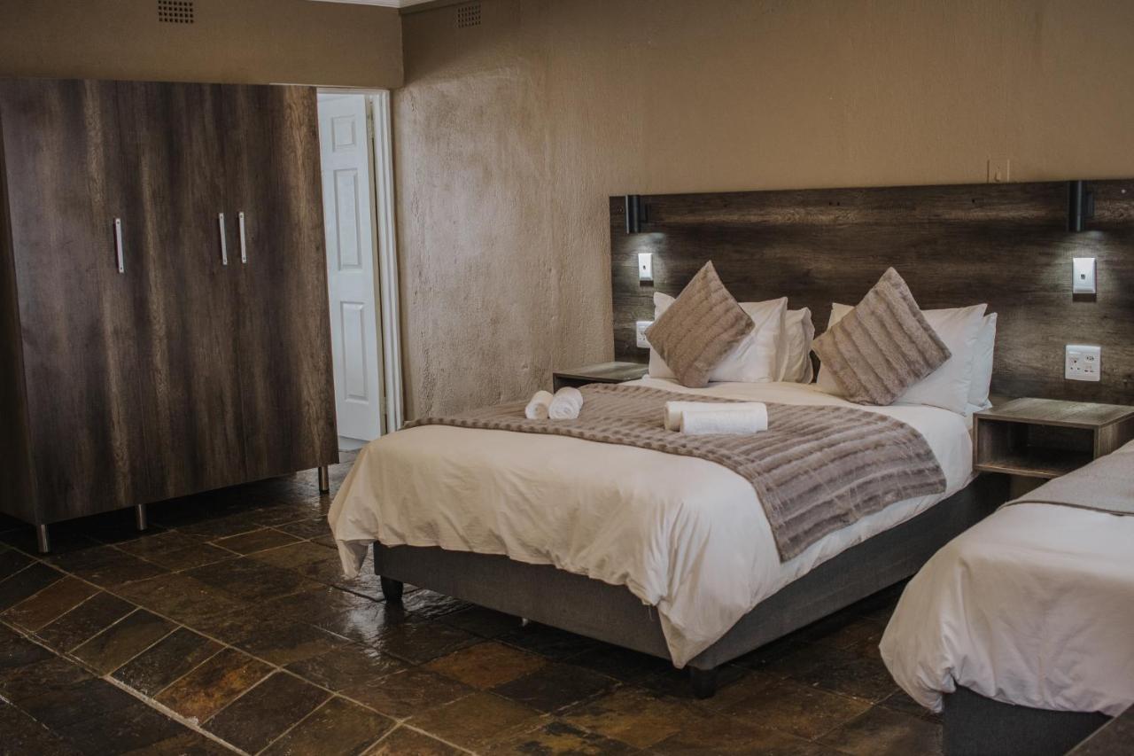 Casa Leitao Lodge Phalaborwa Bagian luar foto