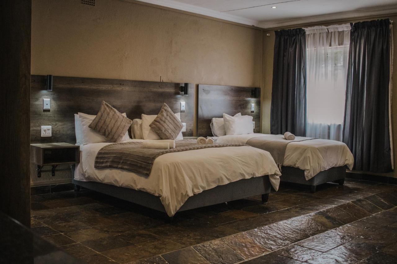 Casa Leitao Lodge Phalaborwa Bagian luar foto