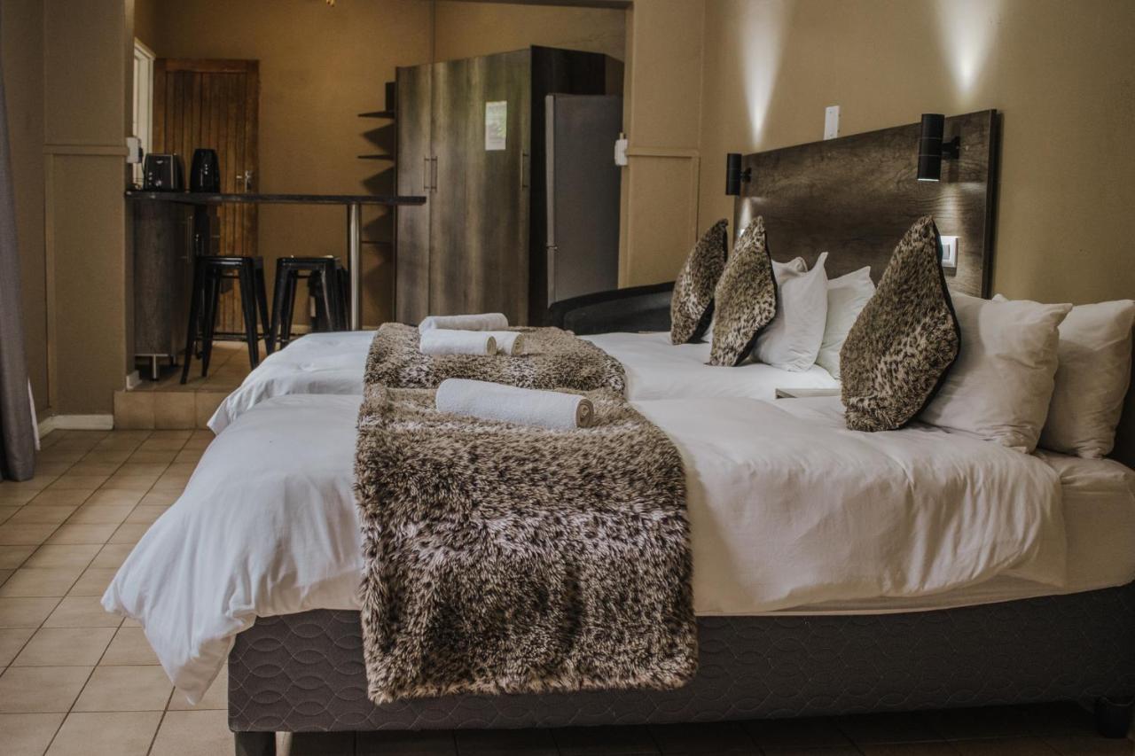 Casa Leitao Lodge Phalaborwa Bagian luar foto